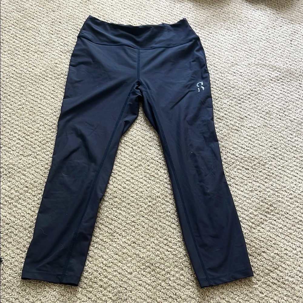 On Cloud Navy Athletic Leggings